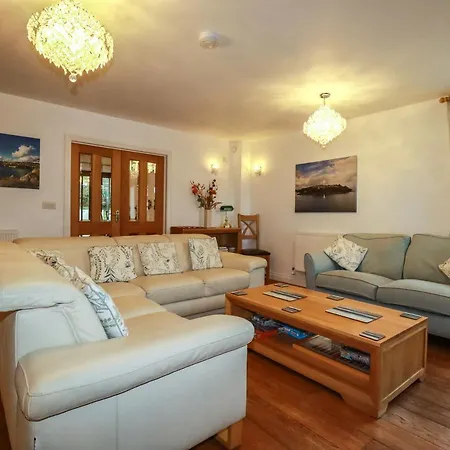 Lowarth Chi Holiday home *